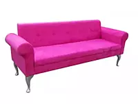pink velvet sofa hire Berlin – pink velvet sofa in chic event lounge