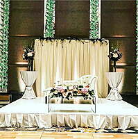 Off‑White Chaise Lounge Hire in Berlin – Elegant Comfort for Your Event