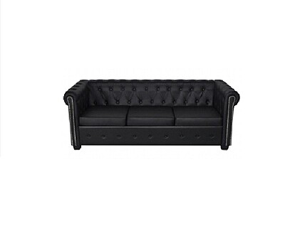Black Chesterfield Couch Hire in Berlin – Iconic Style & Comfort Black Chesterfield Couch Hire in Berlin – Iconic Style & Comfort