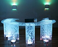LED bar hire Berlin – illuminated bar in event lounge