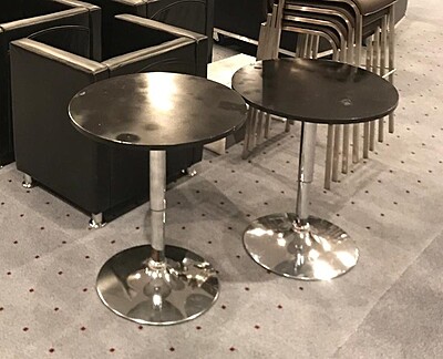 Adjustable Bar Table Hire in Berlin – Black Wood & Chrome Elegance Adjustable Bar Table Hire in Berlin – Black Wood & Chrome Elegance