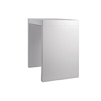 bridge table hire Berlin – guests standing around bridge table