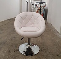 Berlin Round Lounge Chair Hire – White Adjustable Seating 43–54 cm