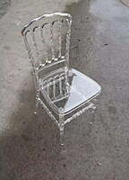 Berlin Acrylic Chair Hire – Clear Transparent Seat 93 cm High