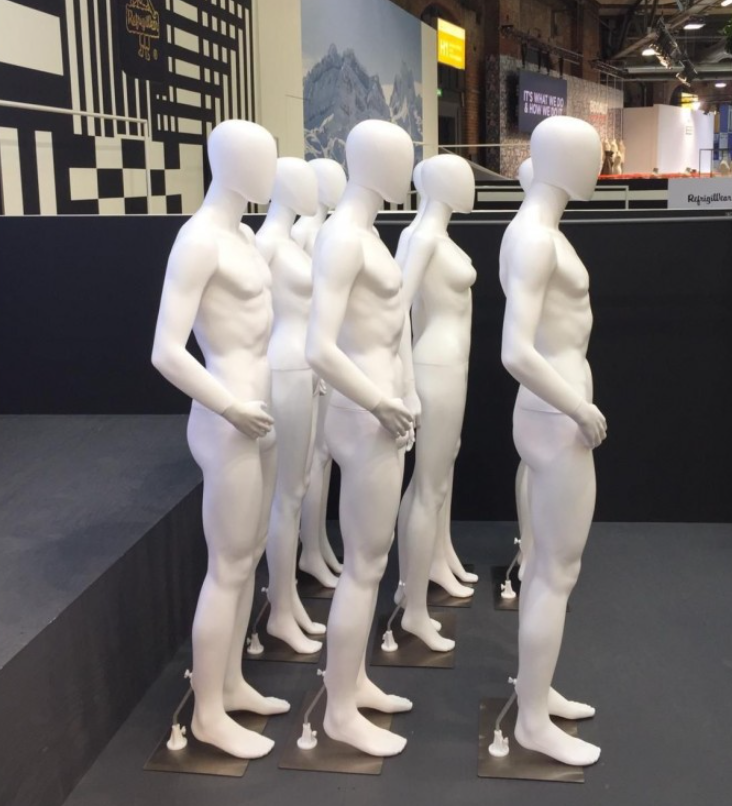 Full-Size White Display Mannequin Rental Berlin – 175 cm, 360° Swivel Arms & Head Full-Size White Display Mannequin Rental Berlin – 175 cm, 360° Swivel Arms & Head