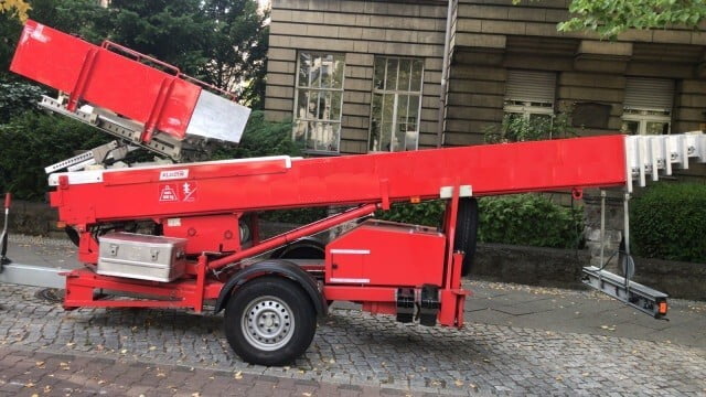 Rent a Furniture Lift (Baulift) in Berlin Rent a Furniture Lift (Baulift) in Berlin