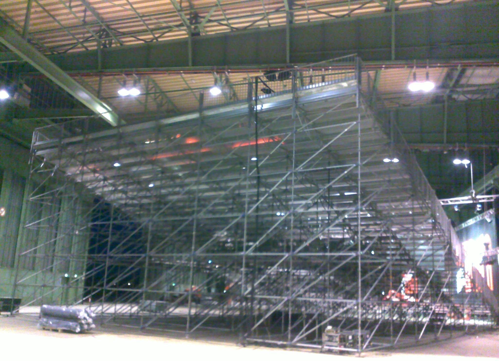 Mobile Aluminium Scaffold Hire Berlin – Adjustable Event Scaffold Tower Mobile Aluminium Scaffold Hire Berlin – Adjustable Event Scaffold Tower