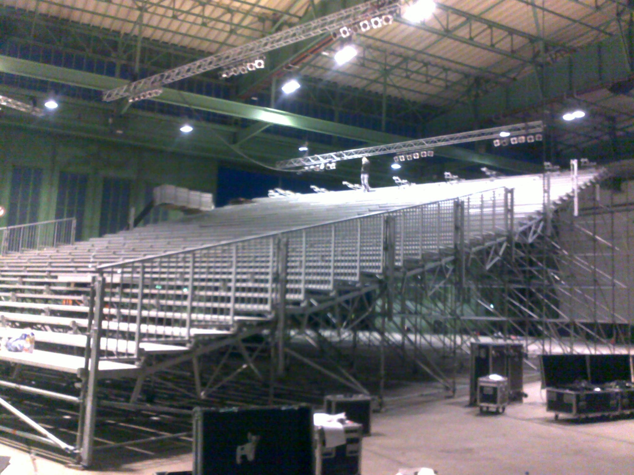 Mobile Aluminium Scaffold Hire Berlin – Adjustable Event Scaffold Tower Mobile Aluminium Scaffold Hire Berlin – Adjustable Event Scaffold Tower