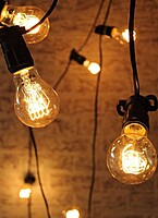 String Lights Hire Berlin – 9.5 m Festoon Lighting for Events