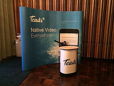 Advertising Banner S  Pop-Up Display Wall Berlin